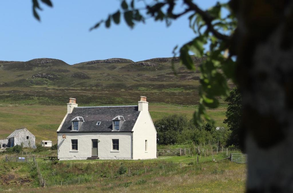 Waternish House | Dunvegan Castle The Farmhouse Cottage