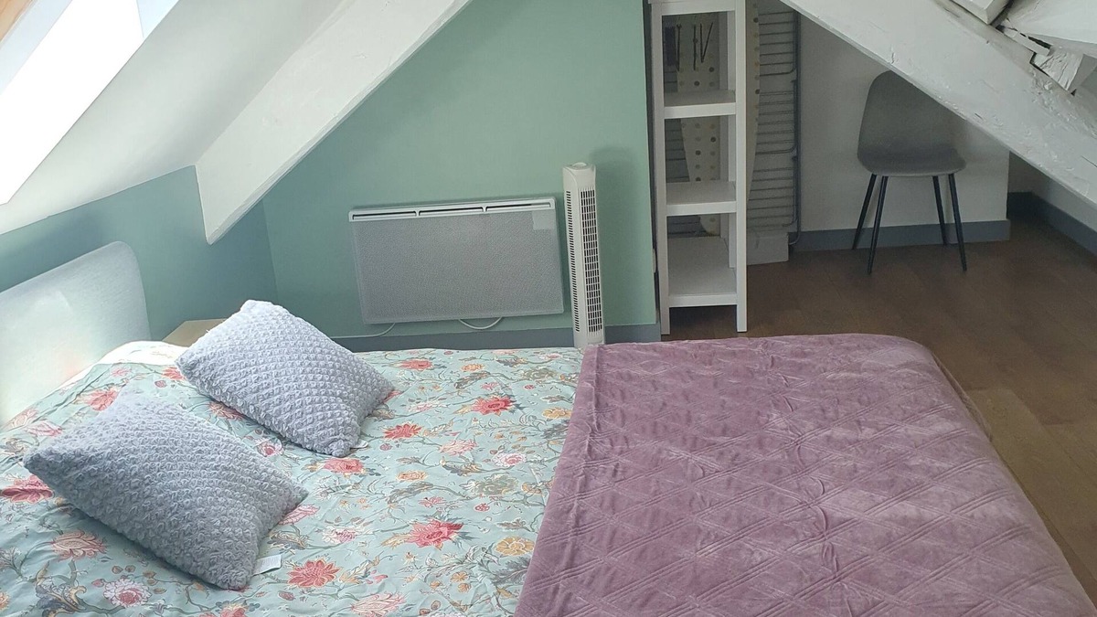 Sedan Apartment | Duplex apartment classified 2 stars.
