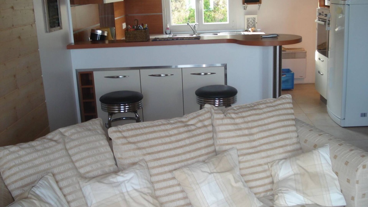 Granville Apartment | Duplex apartment facing the fishing port in downtown Granvillle