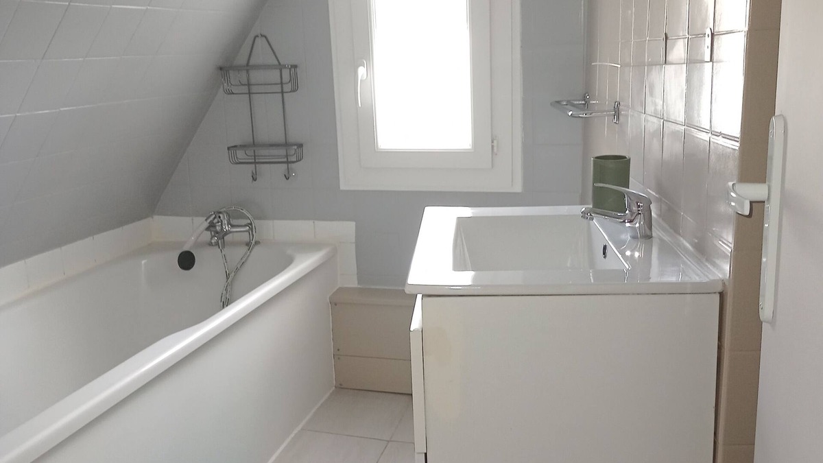 Mur-de-Barrez Apartment | Duplex apartment village house