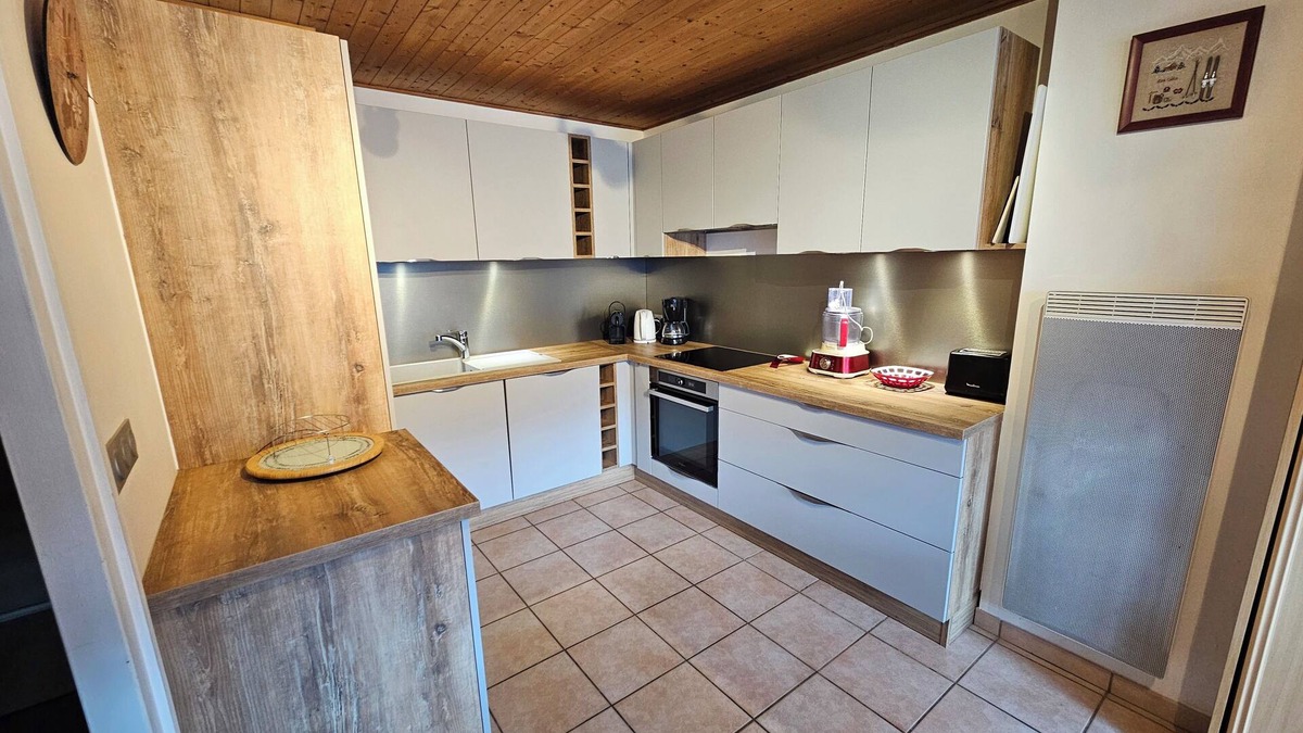 Les Gets Apartment | Duplex apartment in a quiet residence in the centre of the village