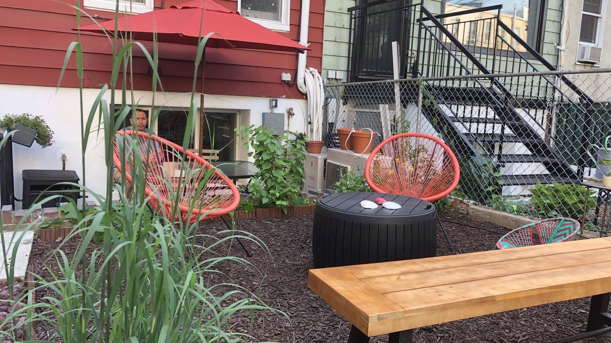 Greenpoint Condo | Duplex Avec Jardin Dans Quartier Vivant de Greenpoint/williamsburg