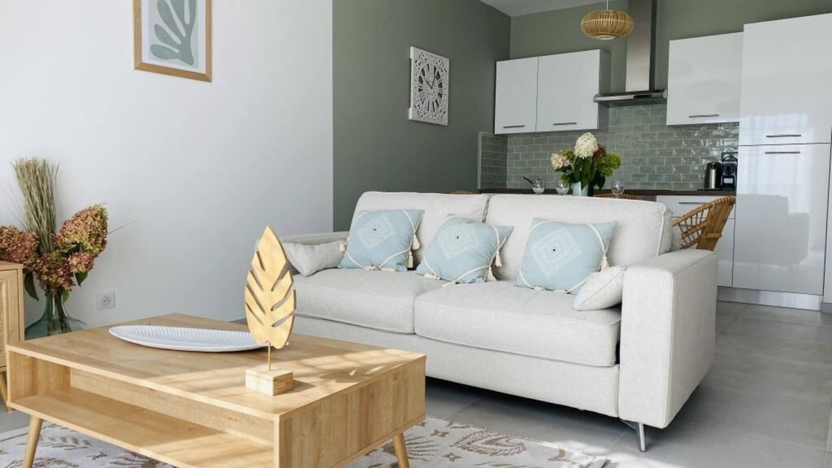 Saint-Prix Apartment | Duplex BOHEME near JO 2024, terraces, garden, view on PARIS, sauna