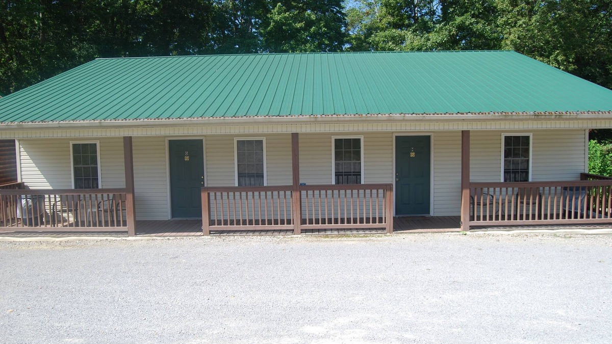 Russell Springs Cabin | Duplex Cabin G & H (Both Sides) @ LakePointe Resort