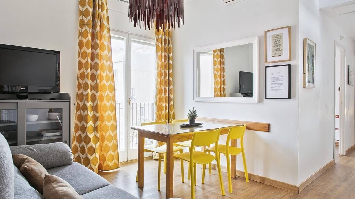 Gothic Quarter Apartment | Duplex en Las Ramblas: tu refugio en BCN