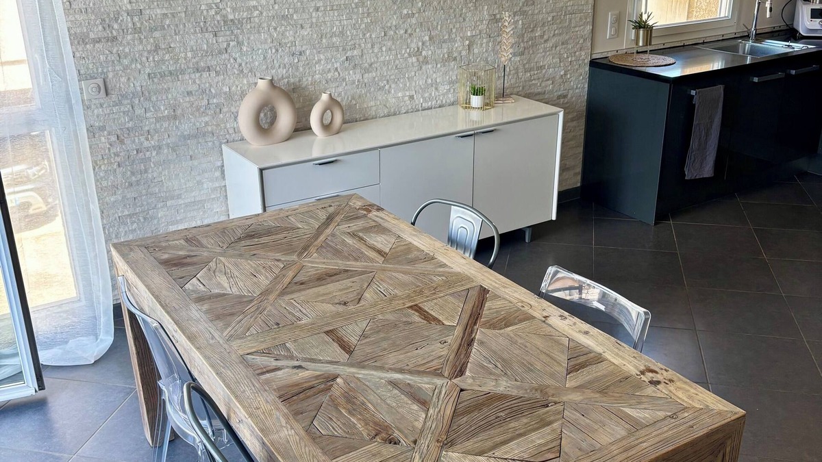Saint-Pierre-en-Faucigny Apartment | Duplex apartment with garden
