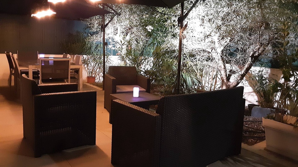 Juan-les-Pins House | Duplex garden terrace in the heart of Juan-les-Pins. 6/8 people.