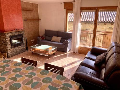 Coll de Nargo Apartment | Duplex grande con mucho sol