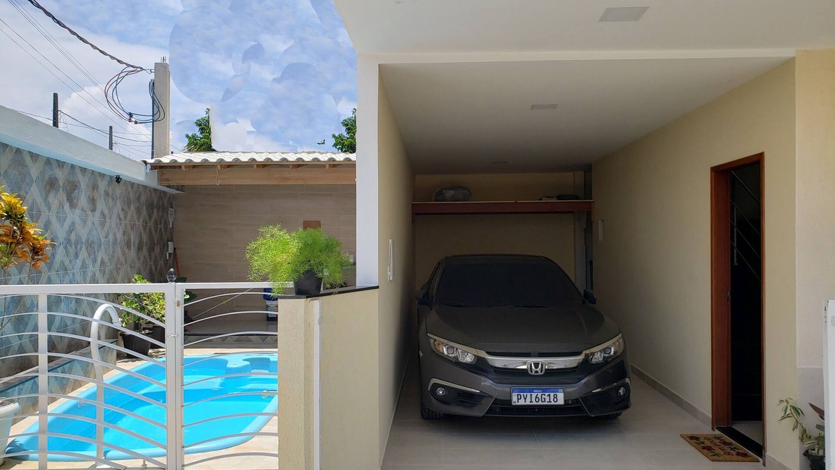 Iriri House | Duplex House Iriri Bathtub and Pool