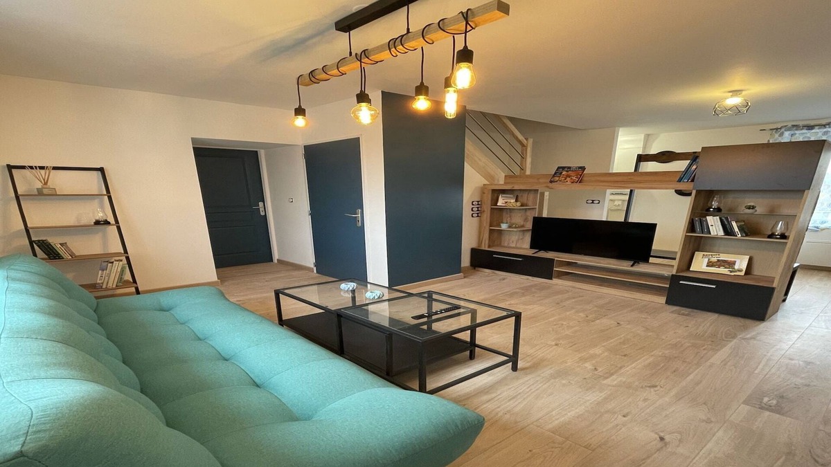 Noyen-sur-Sarthe Apartment | Duplex in Noyen-sur-Sarthe near Le Mans