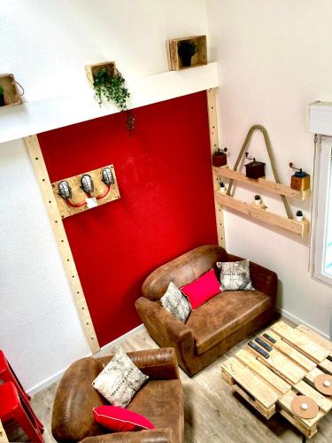 Saint-Serge Apartment | Duplex industriel - Centre ville Parking privé WIFI