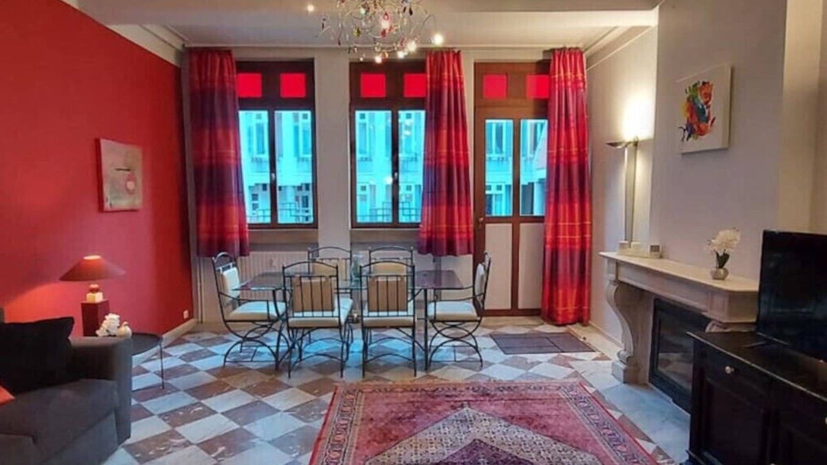 Liege House | DUPLEX LOCATED IN THE HISTORIC HEART OF LIEGE
