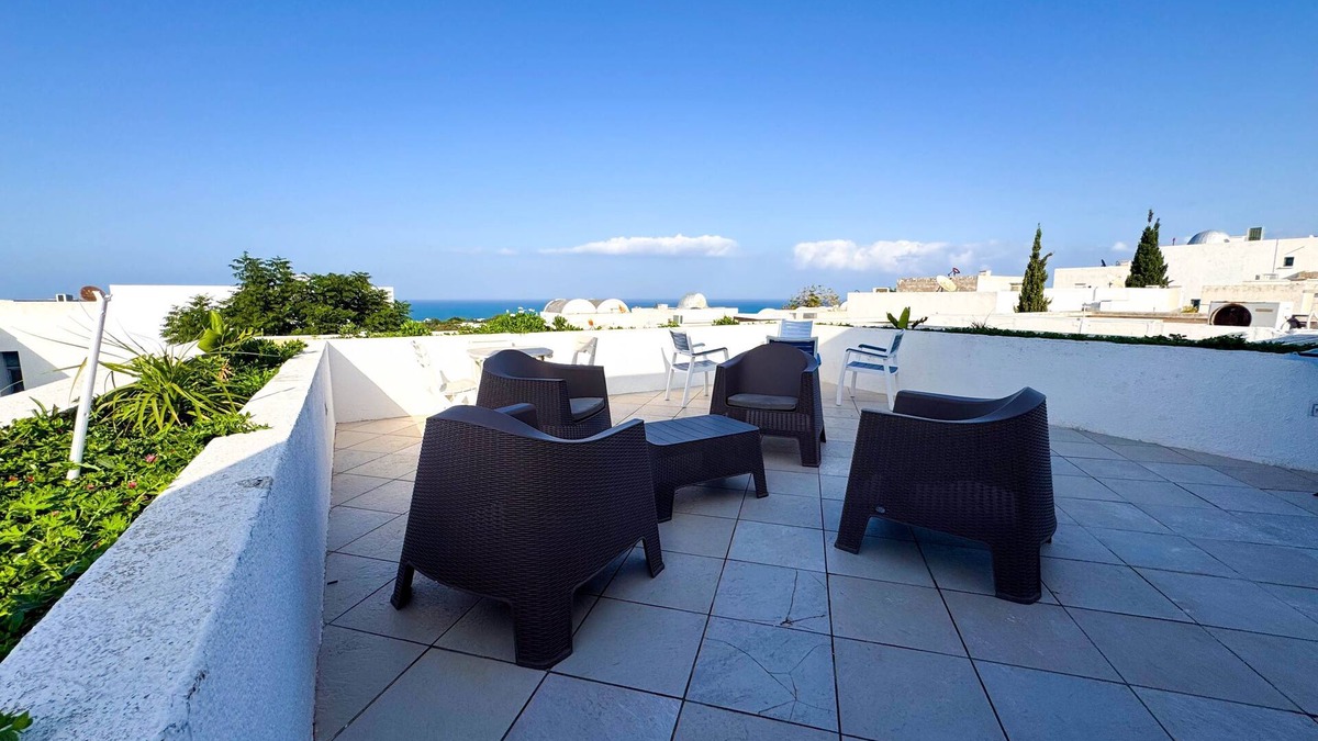 Gammarth Apartment | Duplex luxueux hammam et vue mer :Golden tulip