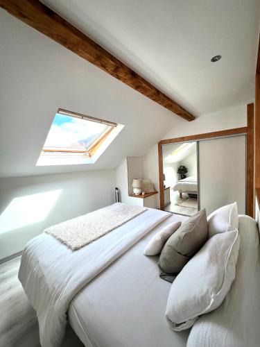 Sallanches Apartment | Duplex MontBlanc - Suite, Centre & Parking