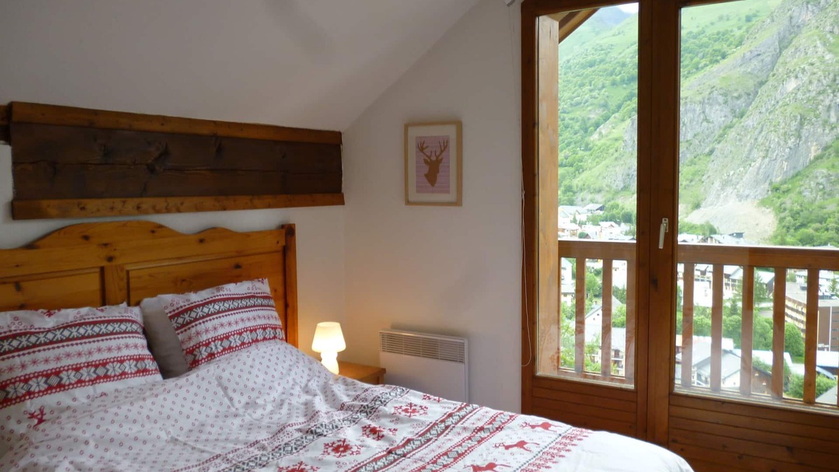 Valloire Apartment | Duplex on slopes/- 200m from the village center & ESF/heated pool