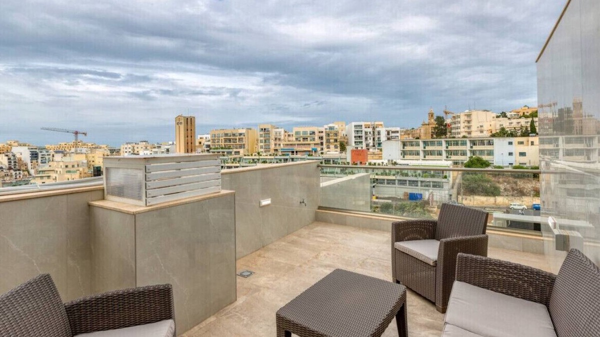 Paceville Apartment | Duplex penthouse in St. Julian's with Views & BBQ