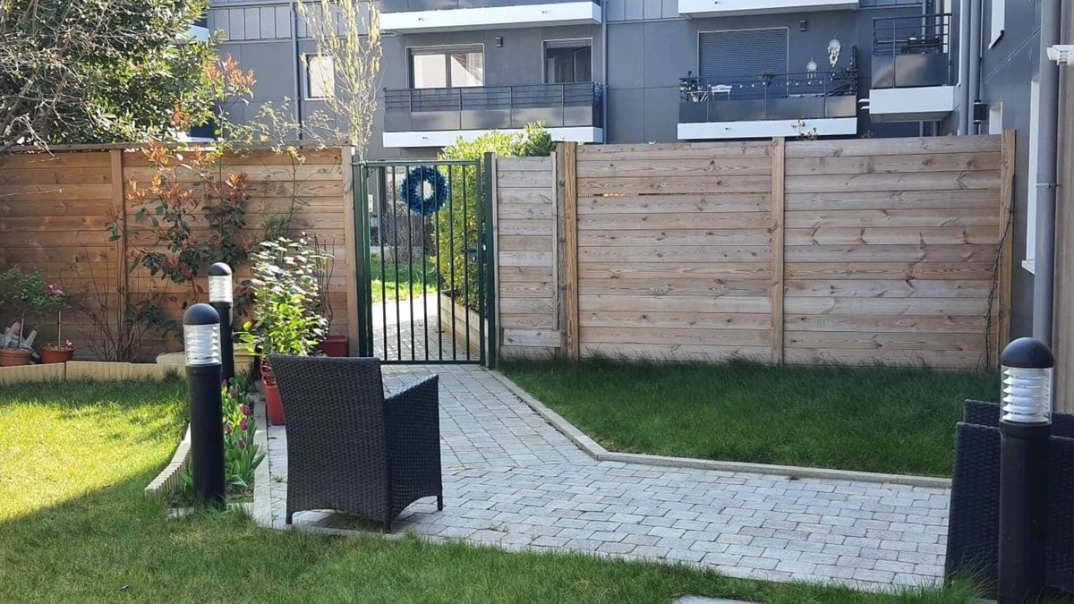 Sartrouville Apartment | Duplex T5 - 3 bedrooms, with Garden in Sartrouville