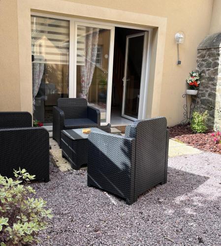 Sables-d'Or-les-Pins Apartment | Duplex terrasse