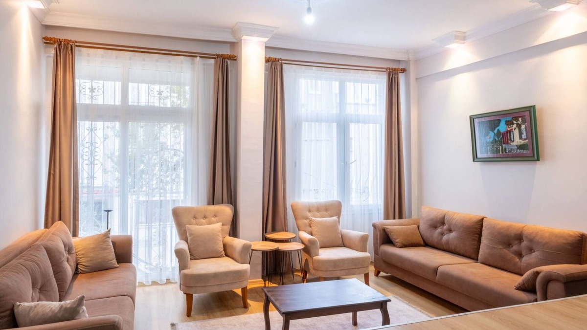 Kusadasi City Centre Villa | Duplex Villa w Sea View Terrace in Kusadasi