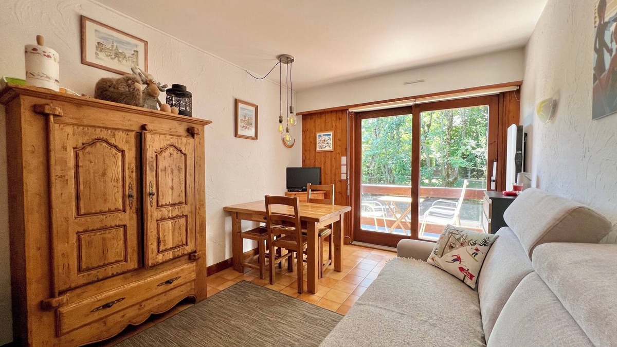 Megeve Apartment | Duplex with bedroom & bathroom in a quiet area close to gondola and city center