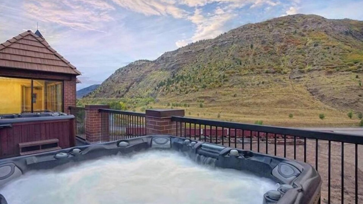 Historic Downtown Durango Resort | Durango Resort 1 BR with Hot Tub.