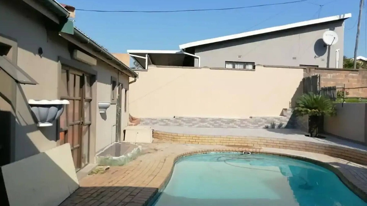 Bluff House | Durban selfcatering home - 2 Guestsn