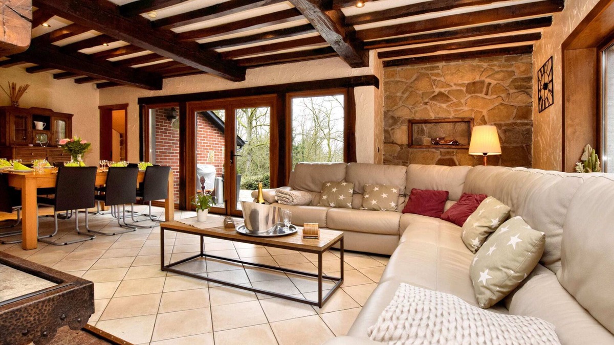 Bohon Villa | Durbuy Forest Villa With Pool