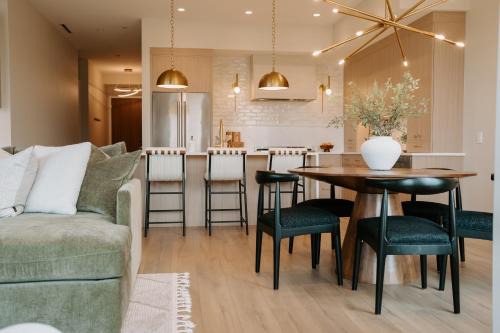 Holland House | Dutch Coast Retreat