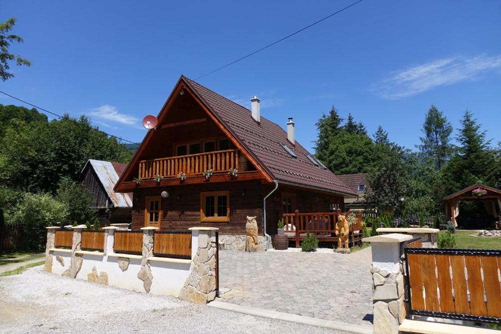 Myto pod Dumbierom Apartment | Dvojapartmánová drevenica Mýto