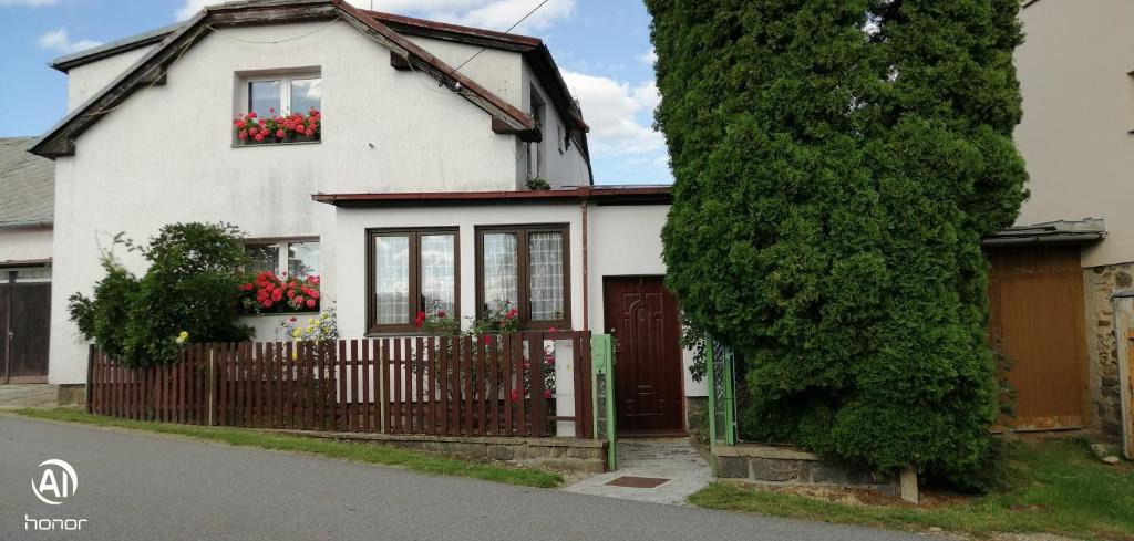 Vimperk Apartment | Dvougenerační dům se zahradou