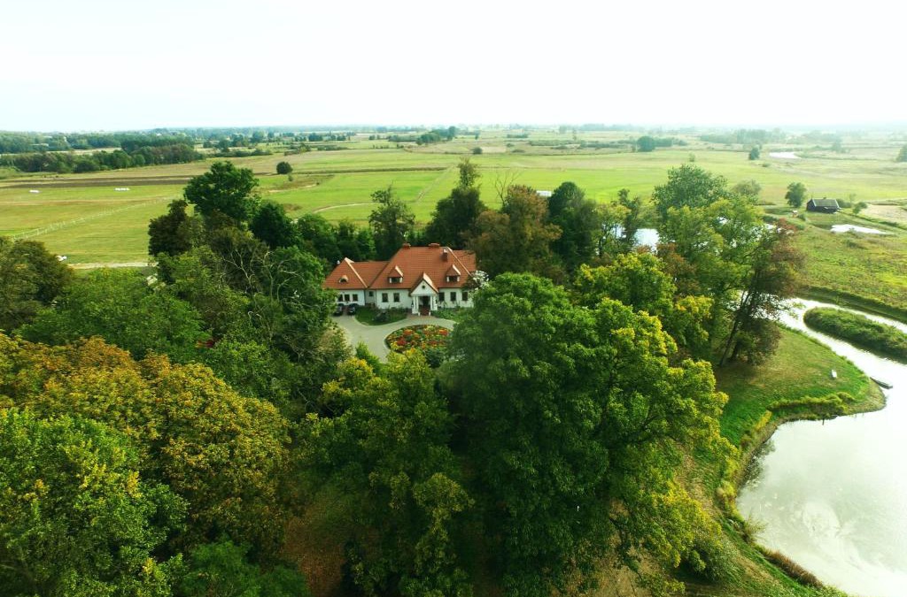 gmina Ułez Bed & Breakfast | Dwór Osmolice