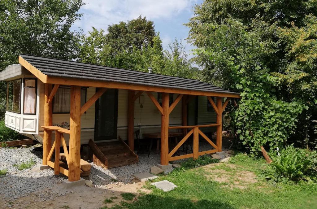 Lutowiska Ski Chalet | Dwernicówka - domek holenderski