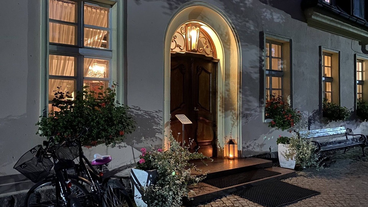 gmina Moryn Hotel | Dworek Bielin