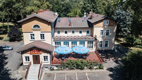 Brodowo Hotel | Dworek Brodowo Restauracja Hotel Przyjęcia