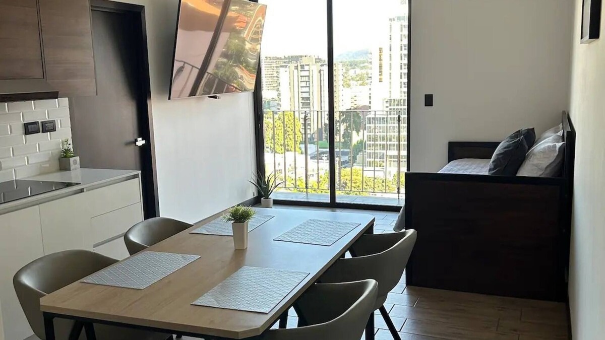 Zona 9 Apartment | EÓN 13 - Apartamento Moderno, Vista Cayala, Aire Acondicionado
