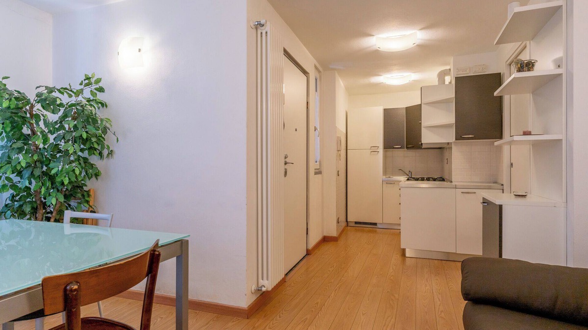 Moggio Apartment | E-Bikers Paradise - Two Bedroom Apartment, Sleeps 4