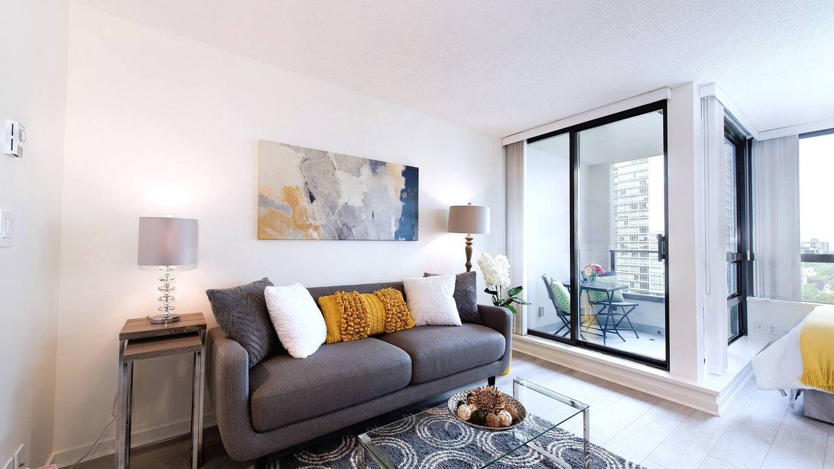 Downtown Vancouver Condo | E1 - Chic Downtown Jr. 1 Bedroom