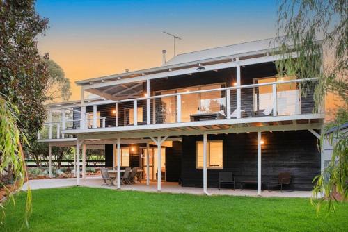 Eagle Bay House | Eagle Bay Summerhaus