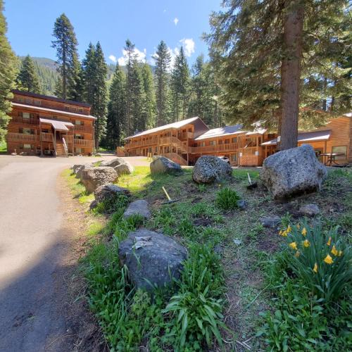 Joseph Resort | Eagle Cap Chalets