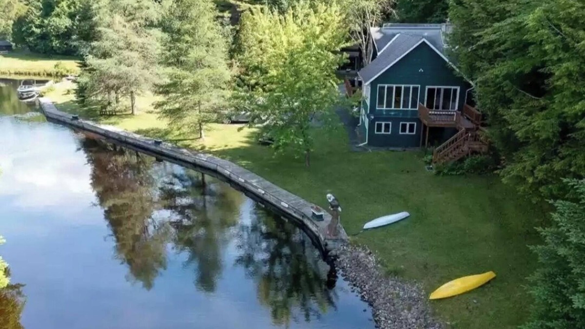 Old Forge House | Eagle Creek House waterfront property 4th Lake access.