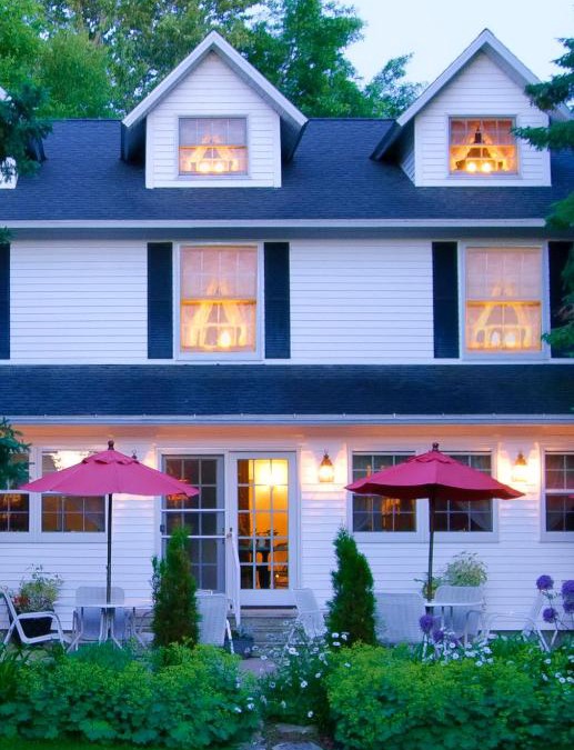 Ephraim Hotel | Eagle Harbor Inn