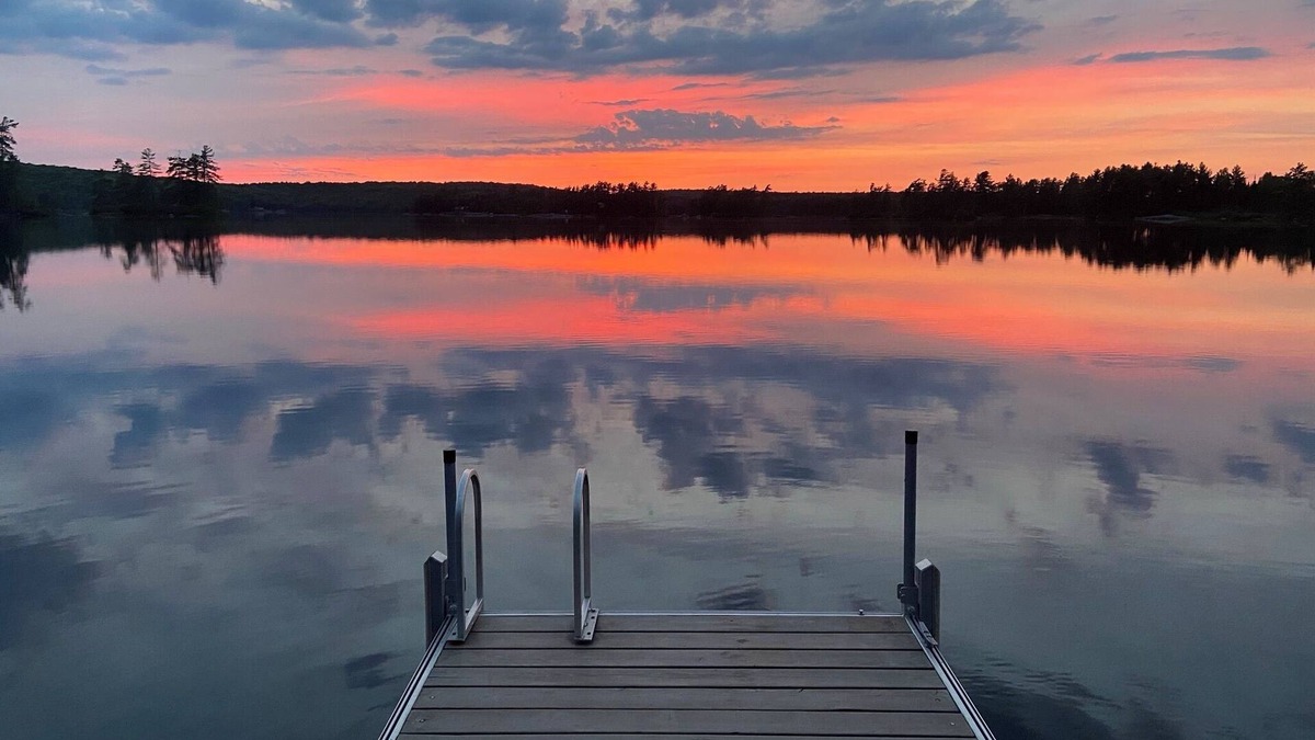 Machar Cottage | Eagle Lake (Near Sundridge and South River ON) Large Private Lakefront Cottage