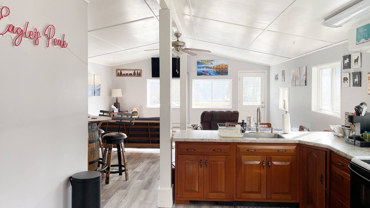 West Hickory Cottage | Eagle's Peak cottage near the Allegheny River