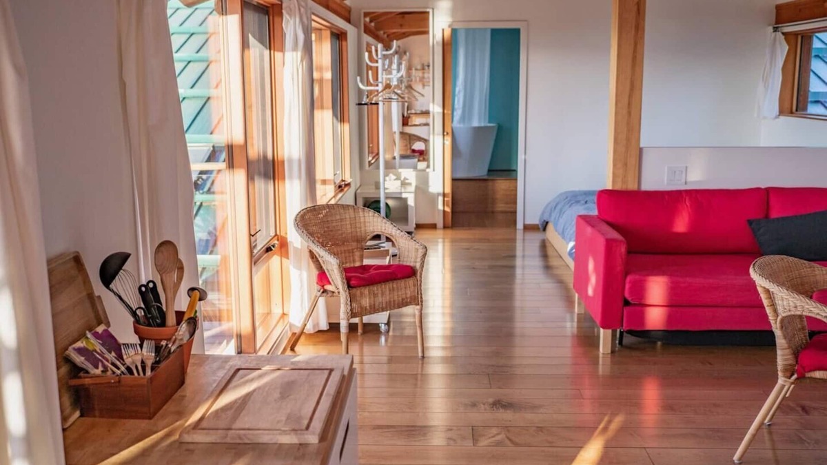Central Okanagan Apartment | Eagle Studio 2 guests