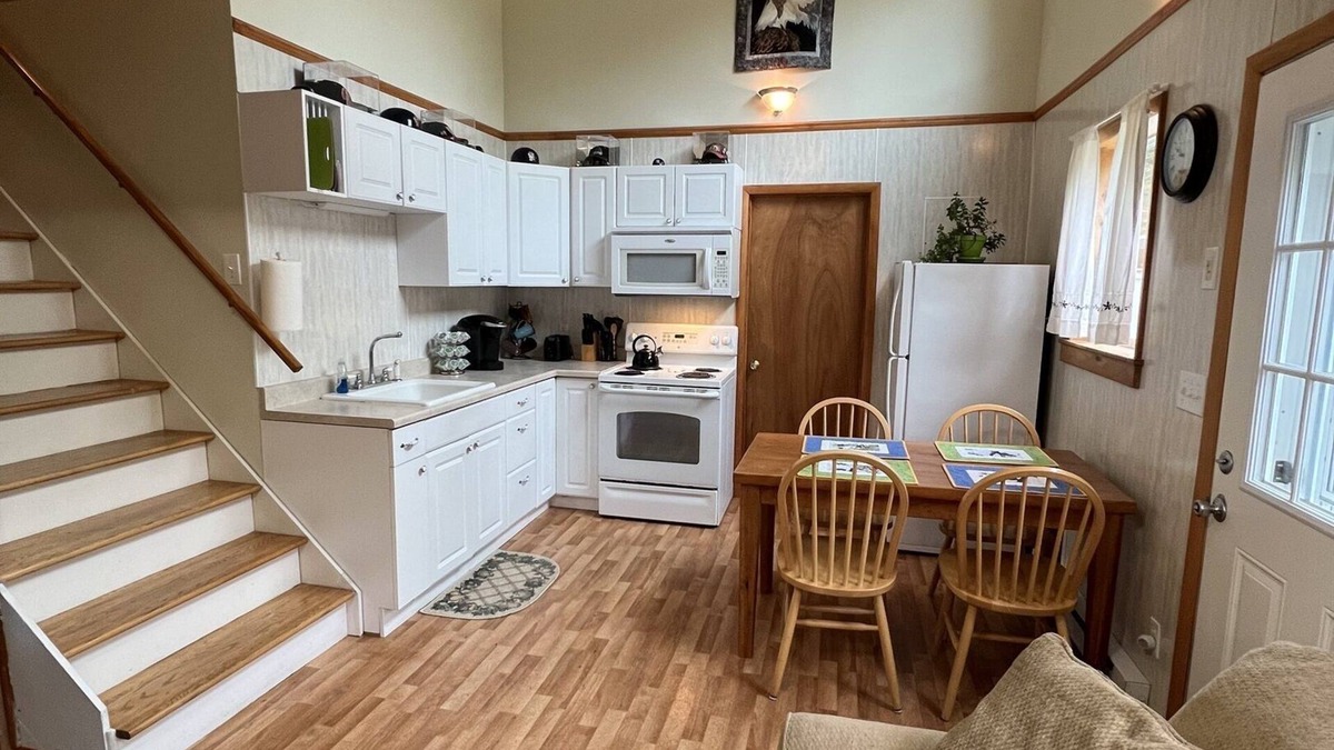 Maryland House | Eagle View - Goodyear Lake access, great fishing, fire pit, large yard