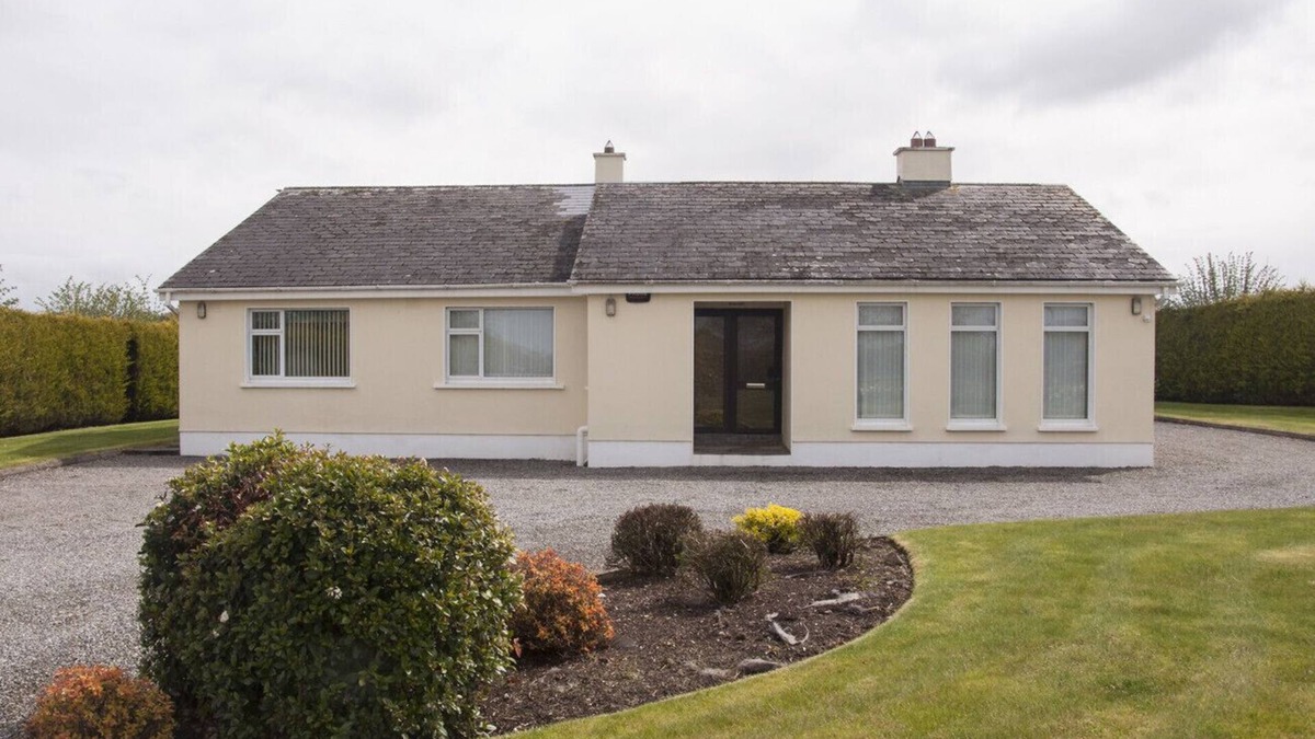 Moone Ski Chalet | Eagle View Holiday Home