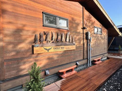 Port Renfrew House | Eagle Way