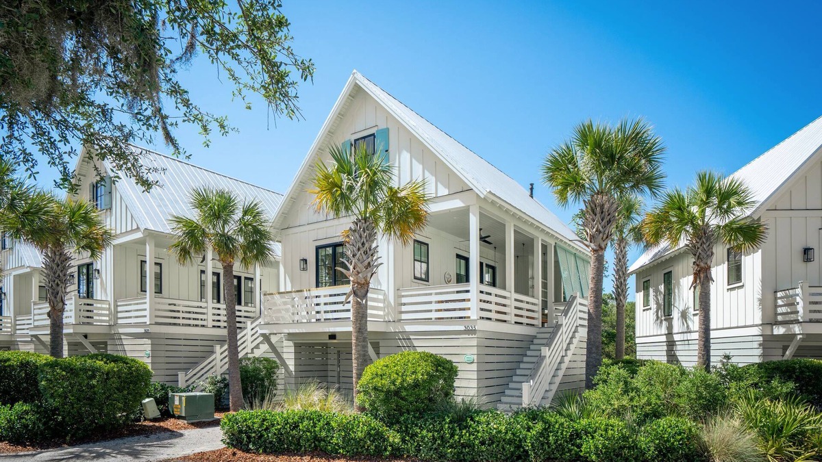 Johns Island House | “Eagles Nest” (3035 Southerly Way) 2 person creekside bungalow at Kiawah River ~
