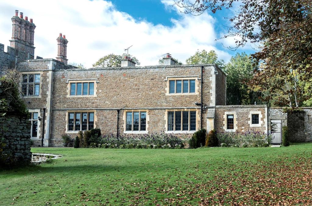 Icklesham House | Eagles Nest at Greyfriars