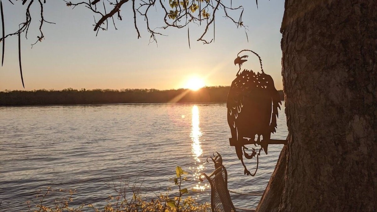 Coxsackie Apartment | Eagles Perch on the Hudson River